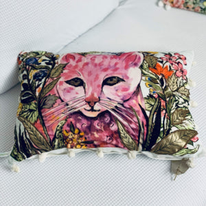 Cojín de mezcla de algodón hecho a mano con cremallera de gato rosa de 14 "X 20" con pompones