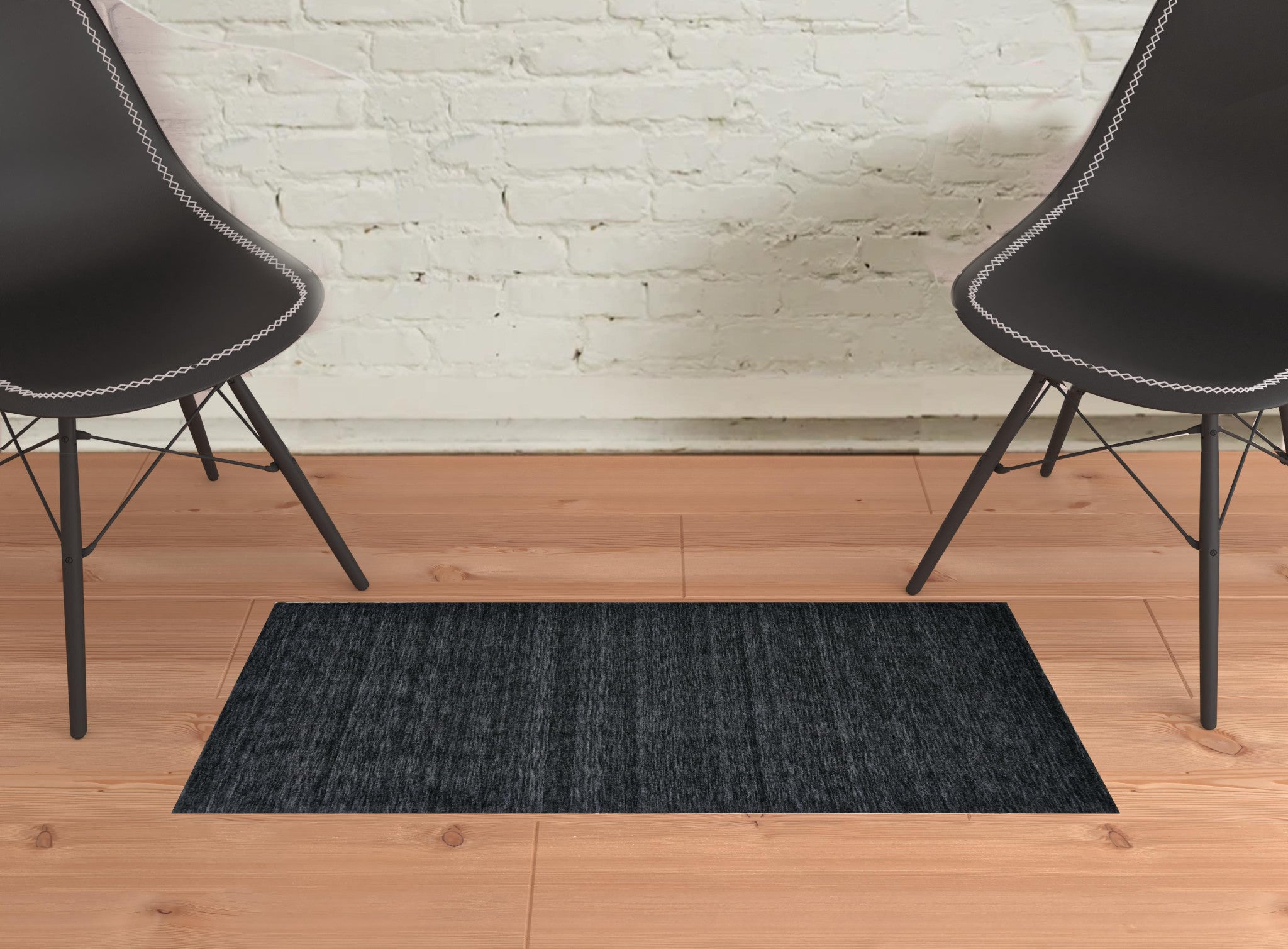 4' X 6' Black Wool Hand Woven Stain Resistant Area Rug