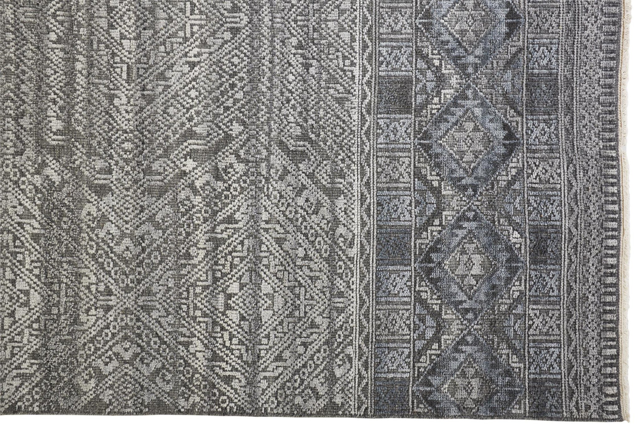 4' X 6' Gray Ivory And Pink Geometric Hand Knotted Area Rug