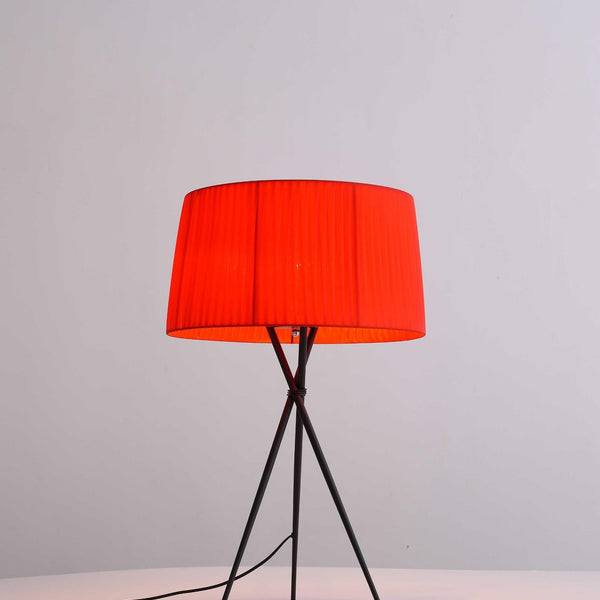 Red Carbon Steel Table Lamp 18" X 18" X 29.5"