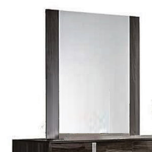 現代灰色光澤牆鏡