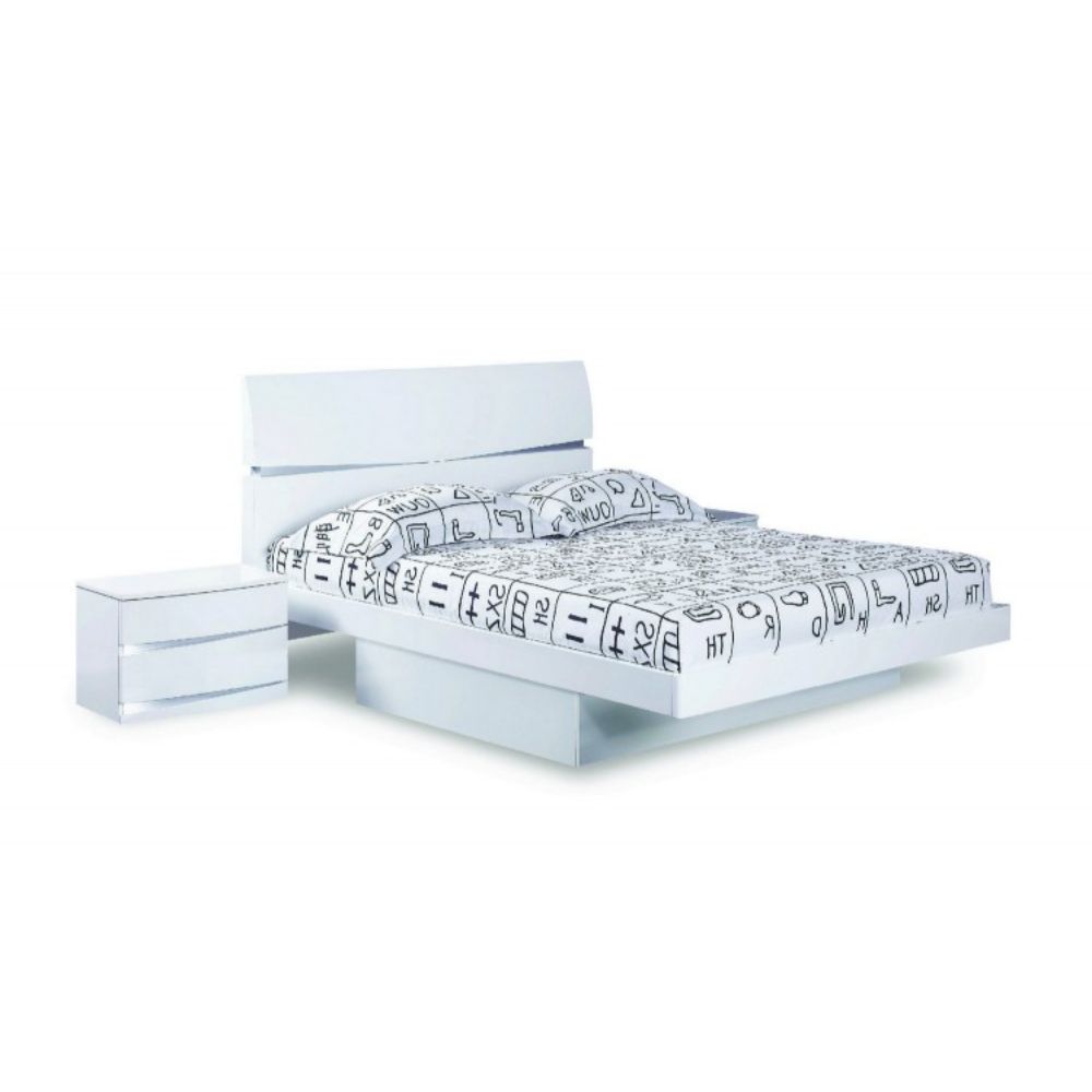 80'" X 79'"  X 42.5'" Modern Eastern King White High Gloss Bed