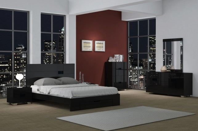 72'" X 85'"  X 43'" Modern California King Black High Gloss Bed
