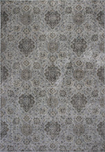 8'X11' Silver Machine Woven Traditional Floral Indoor Area Rug