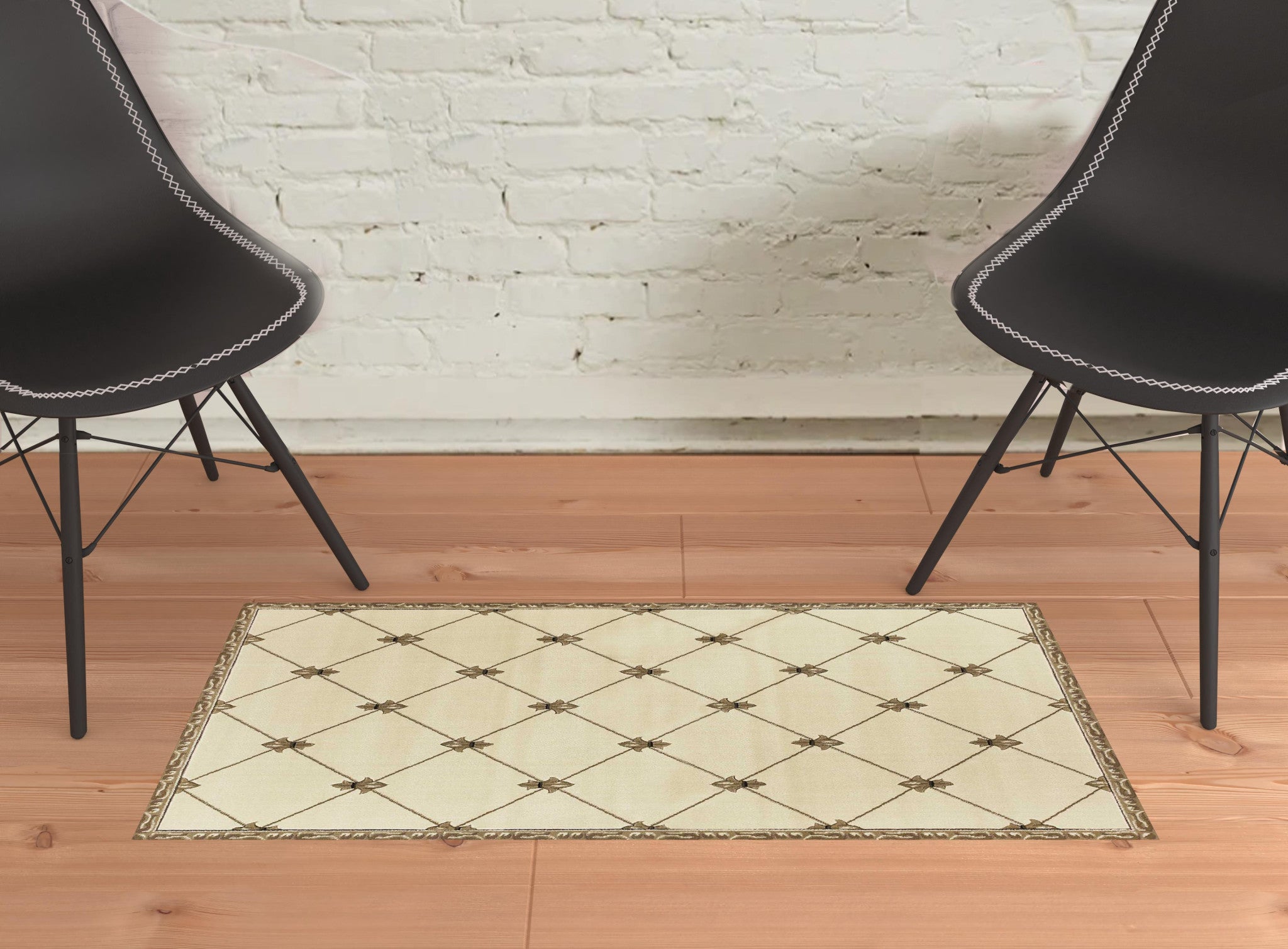 2' X 3' Polypropylene Ivory Accent Rug