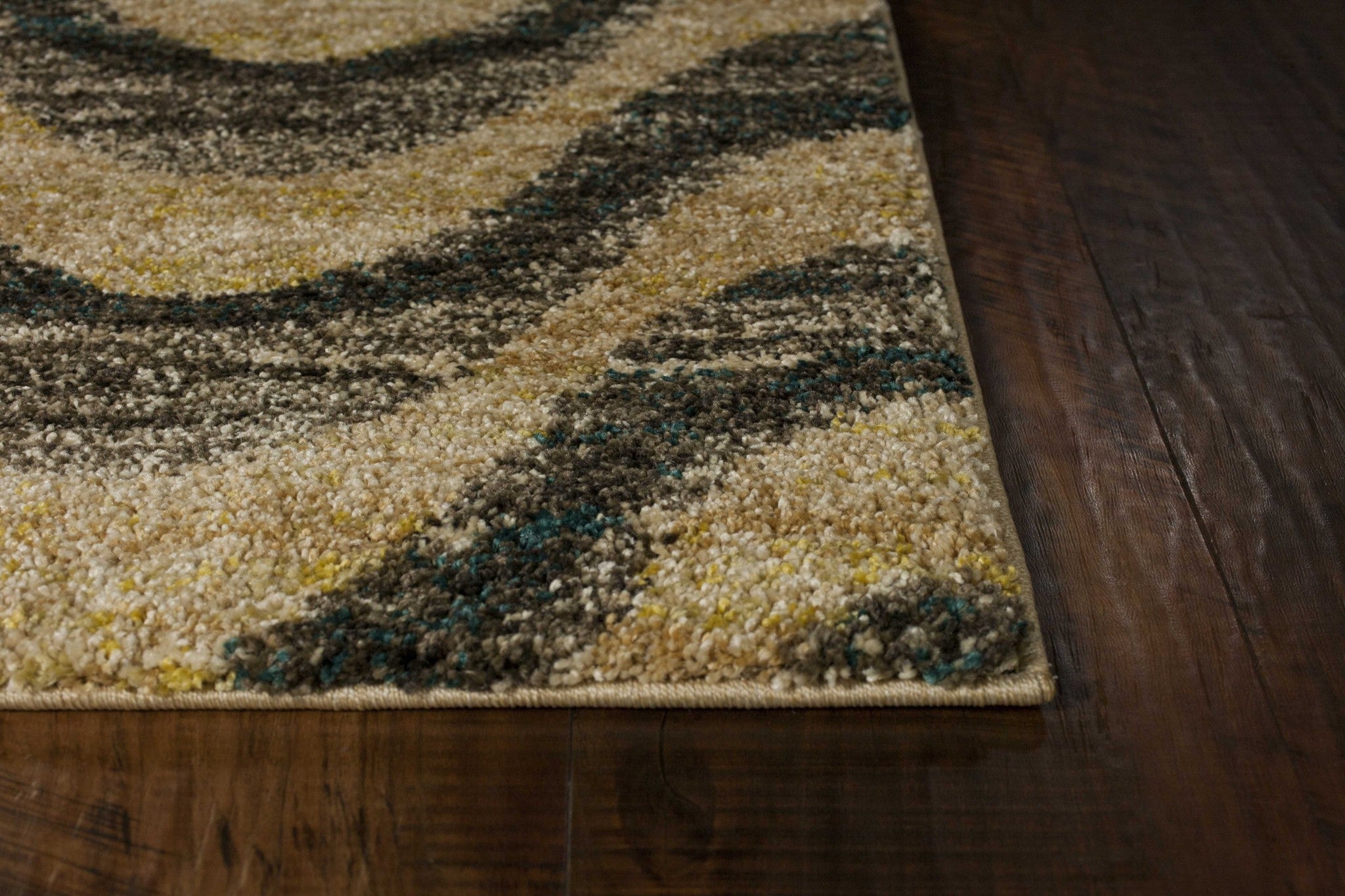 2'7 X 4'11 Polypropylene Greysand Area Rug
