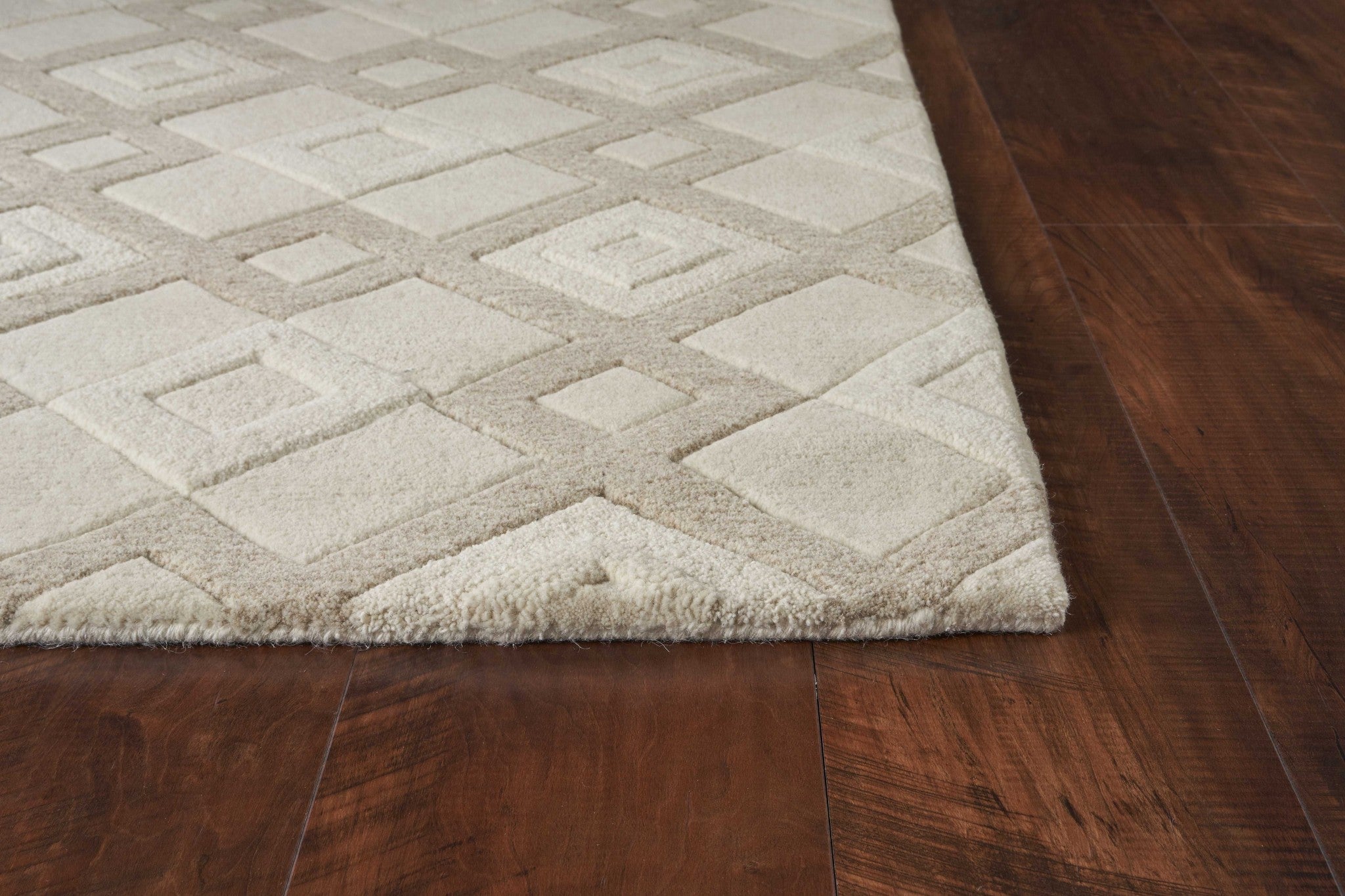 8'X11' Ivory Hand Tufted Geometric Diamond Pattern Indoor Area Rug