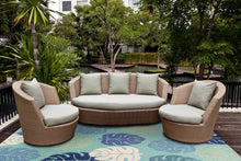 7' X 9'  Uv Treated Polypropylene Turquoise Area Rug