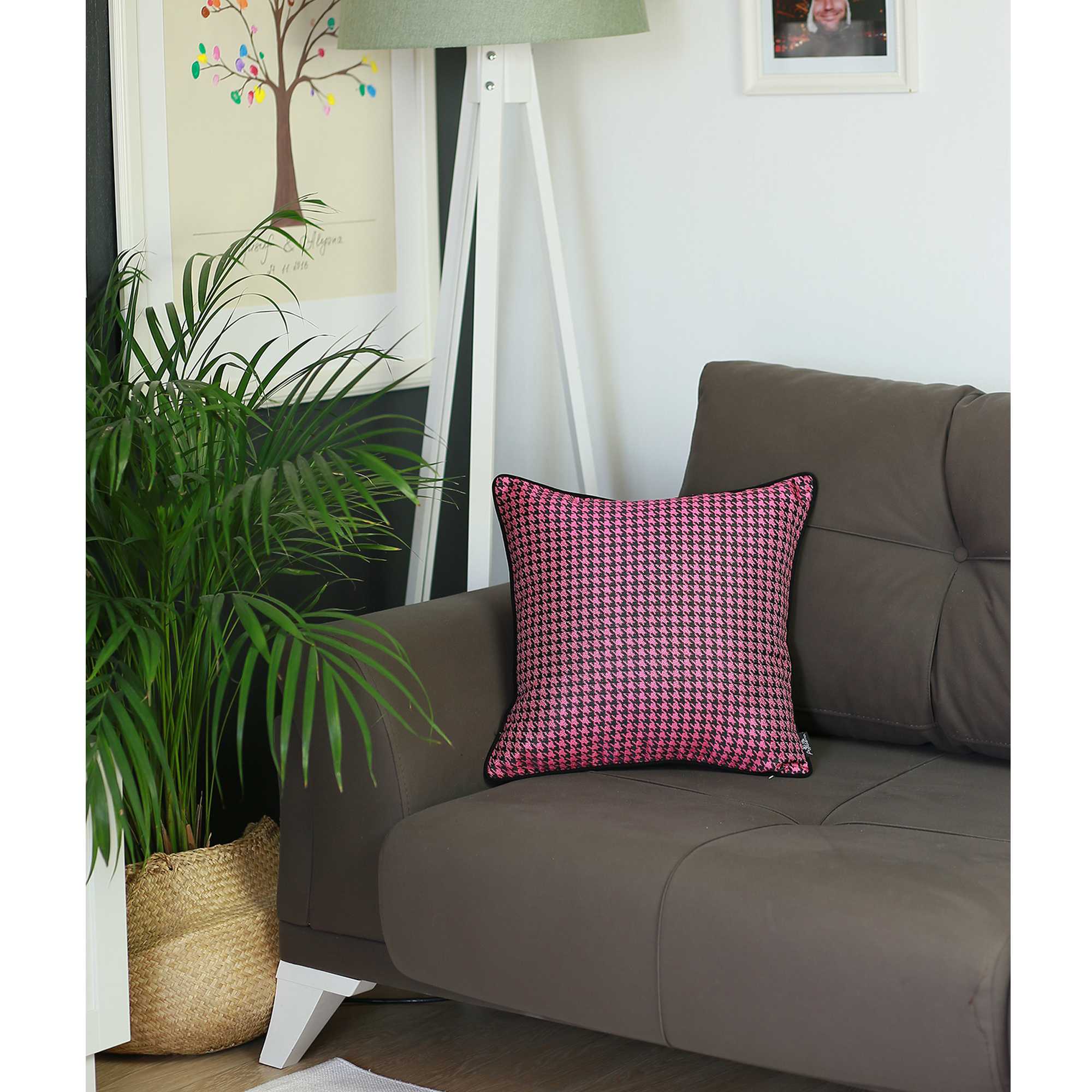 17"X 17" Jacquard Lily Decorative Throw Cover Pillow