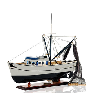 13.5" X 25" X 22" Shrimp Boat