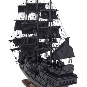 6.5" X 20" X 19"Black Pearl Pirate Ship