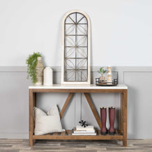 12 Round Metal Frame & Wood Tray