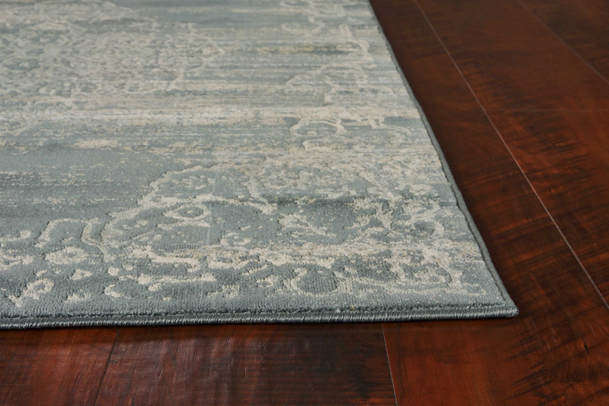 91 X 130 Ivory  Polypropylene Rug