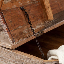 Mesa de centro Octogan de madera maciza con tapa abatible y almacenamiento