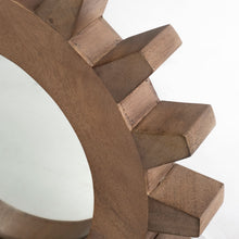 Espejo de pared con marco redondo con acabado de nogal de 17