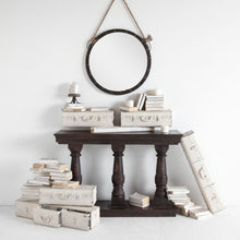 Espejo de pared con marco de metal redondo de 27