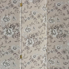 3 面板米色和黑色軟布飾面房間隔斷