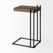 Mesa auxiliar en forma de L de madera marrón mediana con estructura de metal negro