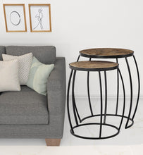 Set Of 2 Brown Wooden Round Top Accent Tables With Black Metal Frame Nesting