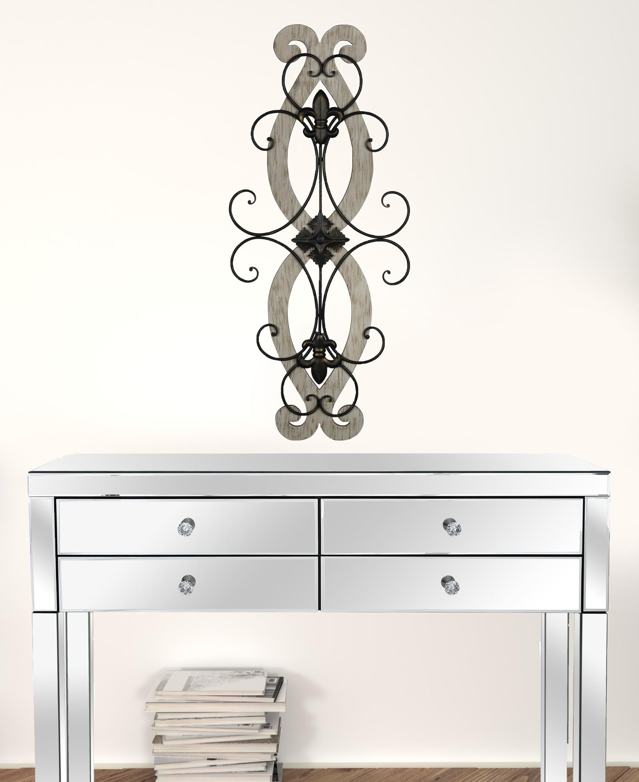 Fleur-De-Lis Spiral Wall Decor