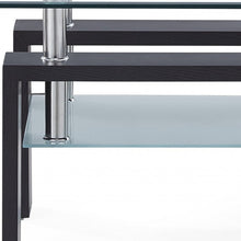 Mesa auxiliar con patas de nogal oscuro y tapa rectangular de cristal transparente