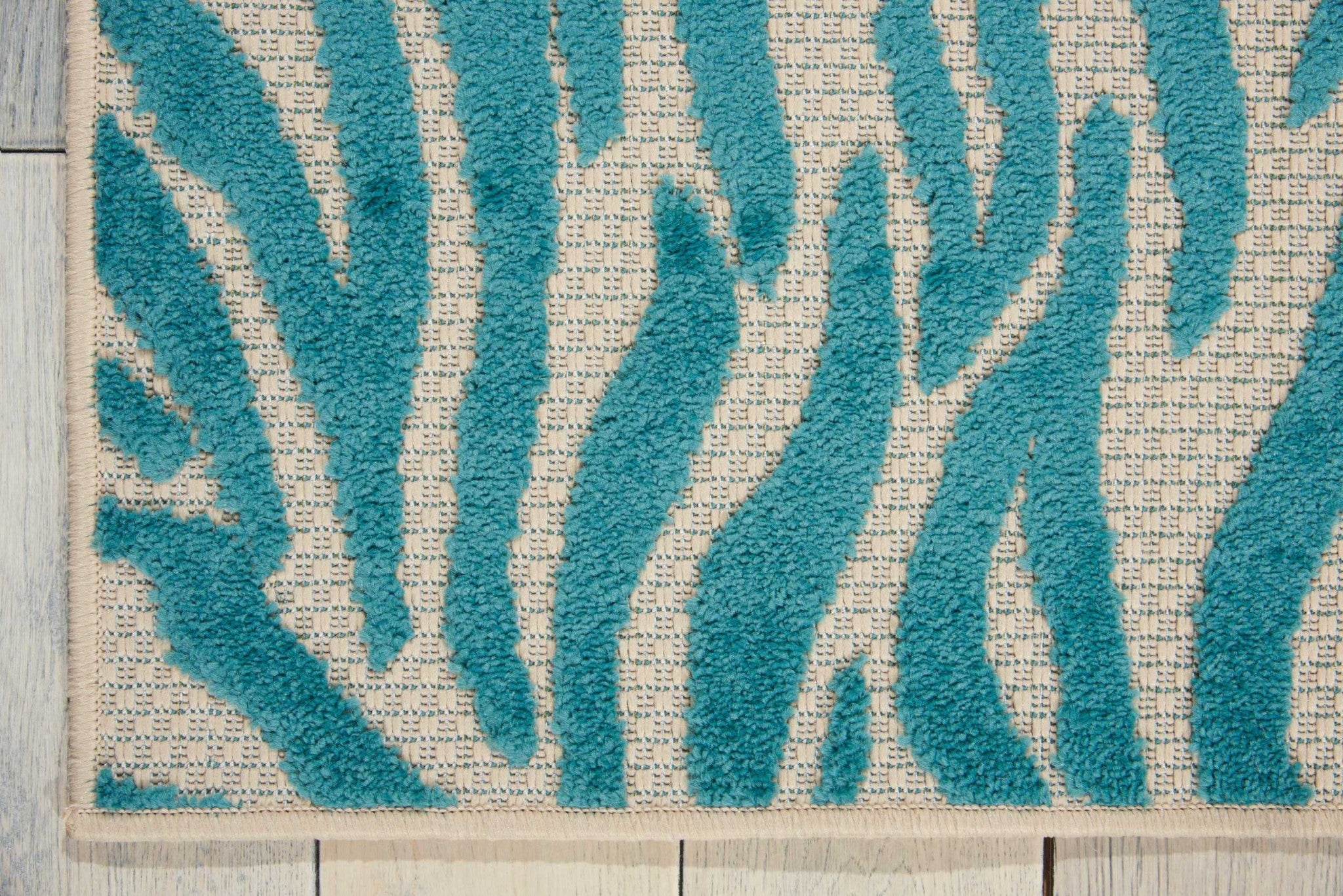 3' X 4' Aqua Abstract Indoor Outdoor Area Rug