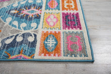 5’ X 7’ Multicolor Ogee Pattern Area Rug