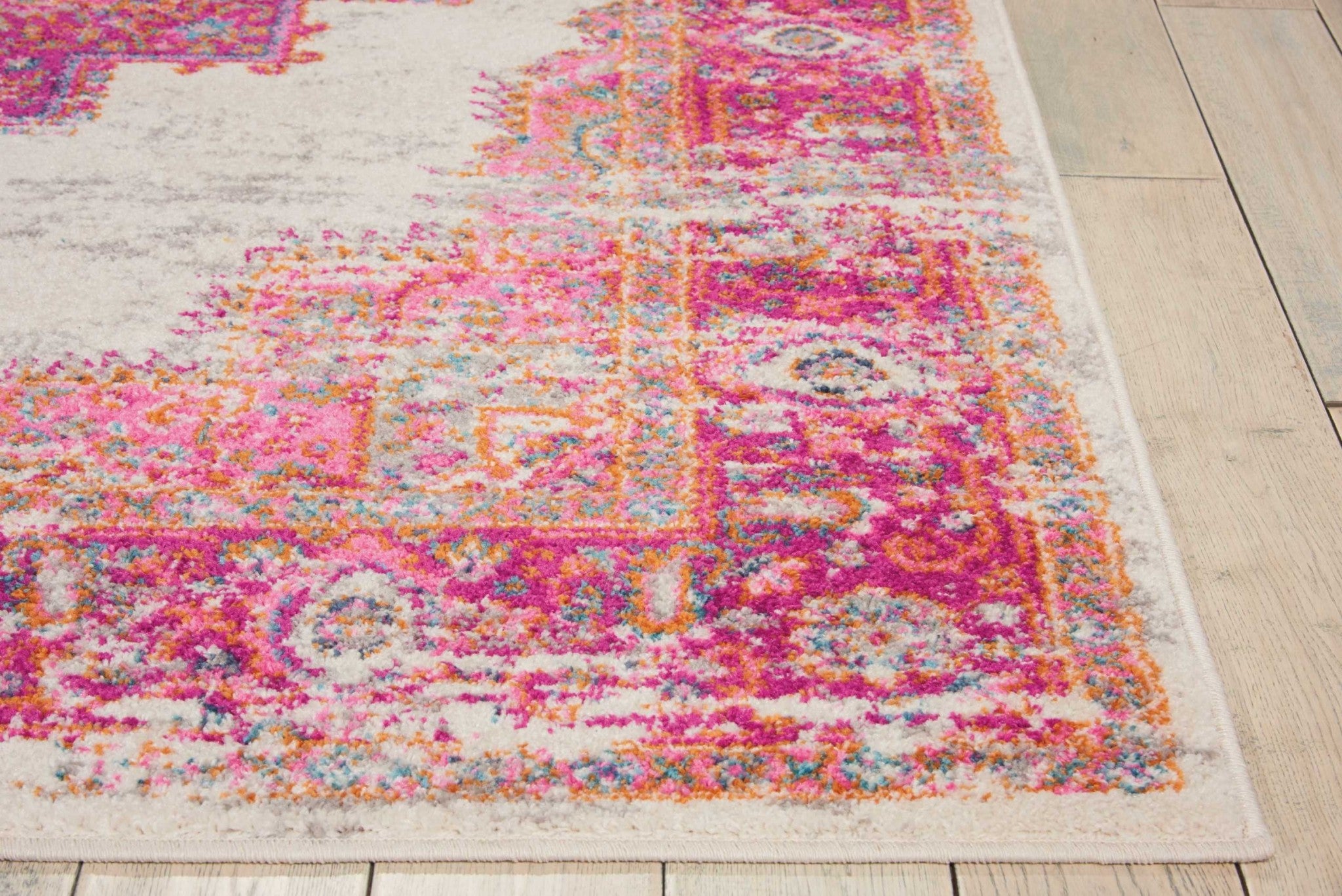 2’ X 6' Ivory And Fuchsia Distressed Runner Rug