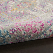 Gray Distressed Ornamental Area Rug - 4’ x 6’