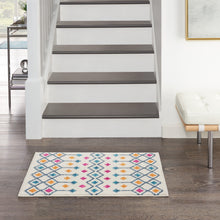 2’ X 3’ Ivory Jewels Geometric Scatter Rug