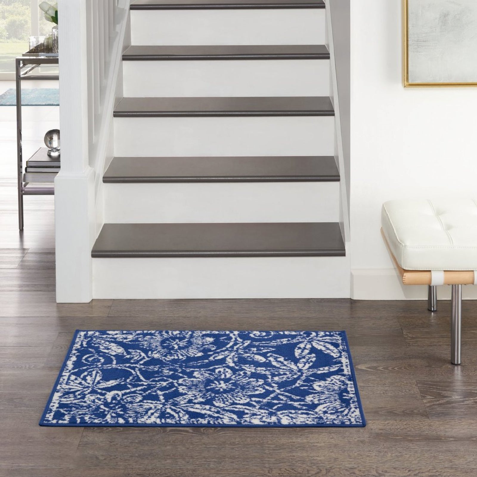 5’ X 7’ Navy And Ivory Floral Vines Area Rug