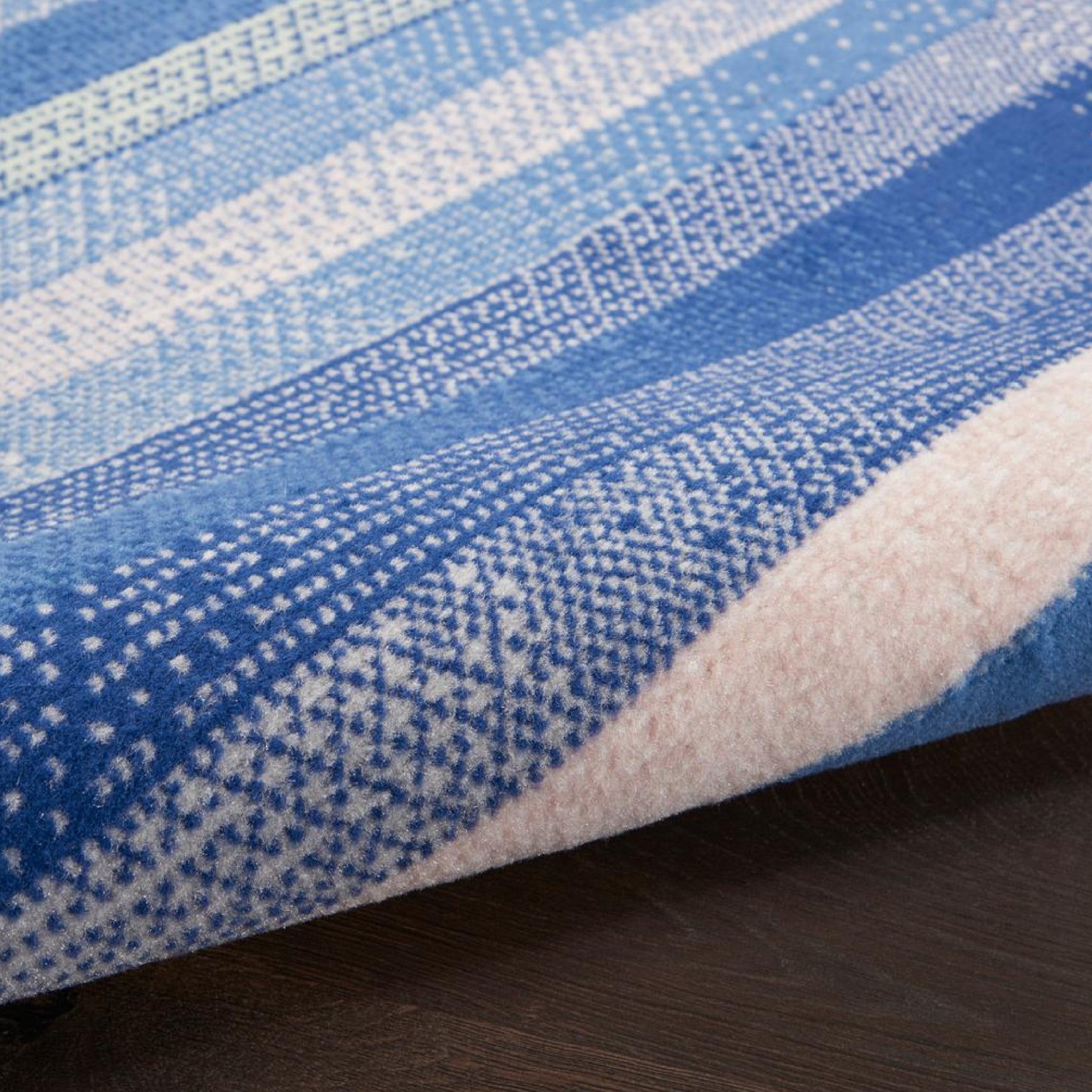 4’ X 6’ Blue And Ivory Halftone Stripe Area Rug