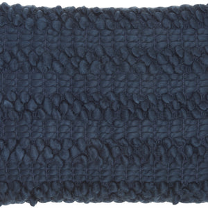 深藍色 Pom-Pom 細節腰枕