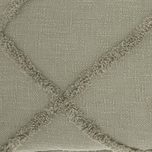 Cojín lumbar con detalle de lanudo verde caqui abstracto claro