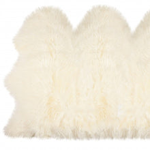 3' X 5' Trio Natural Sheepskin Area Rug
