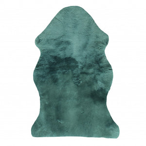 2" X 4" Green Natural Off White Medical Grade Sheepskin Throw Blanket