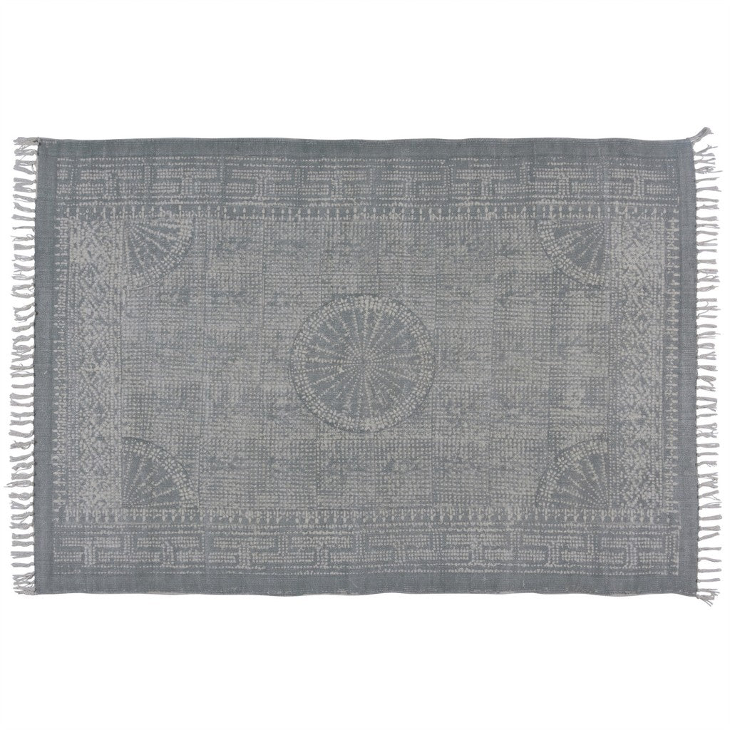 4’ X 6’ Sky Gray Distressed Medallion Area Rug