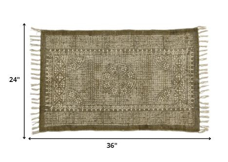 2' X 3' Putty Distressed Medallion Scatter Rug