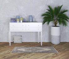 2’ X 4’ Gray Distressed Medallion Area Rug