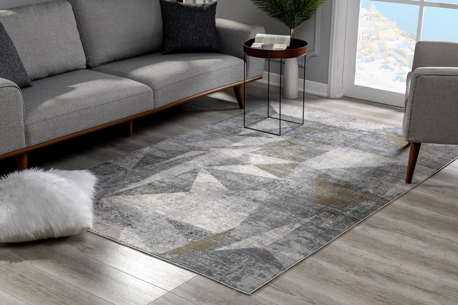 5’ X 8’ Gray Distressed Prism Modern Area Rug