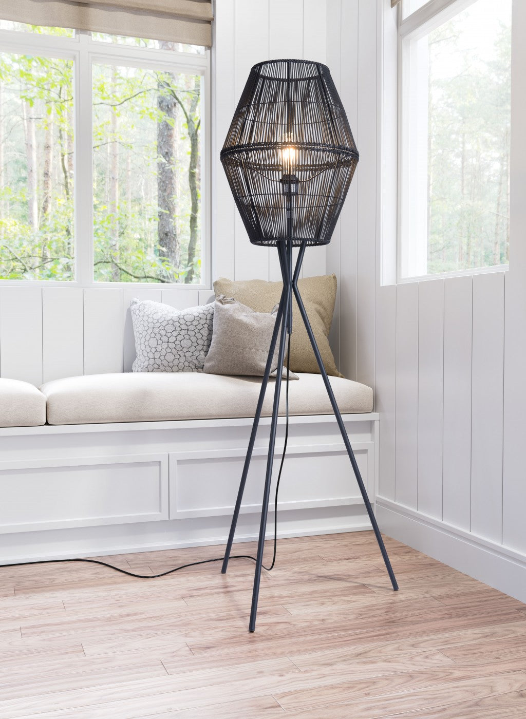 Nest Floor Lamp Black