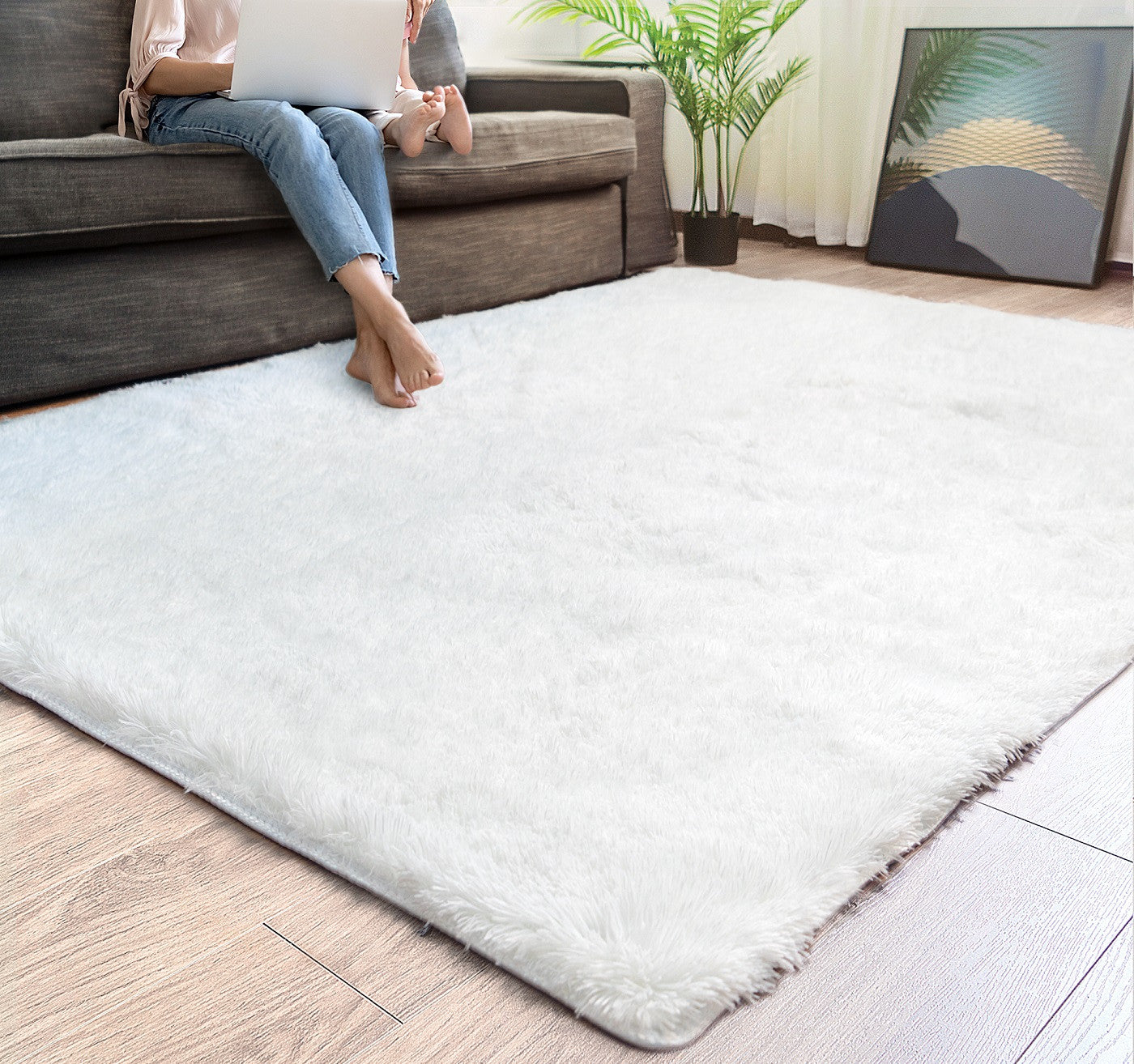 4’ X 5’ White Solid Modern Area Rug