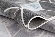 5’ X 8’ Gray And Gold Cubic Block Area Rug