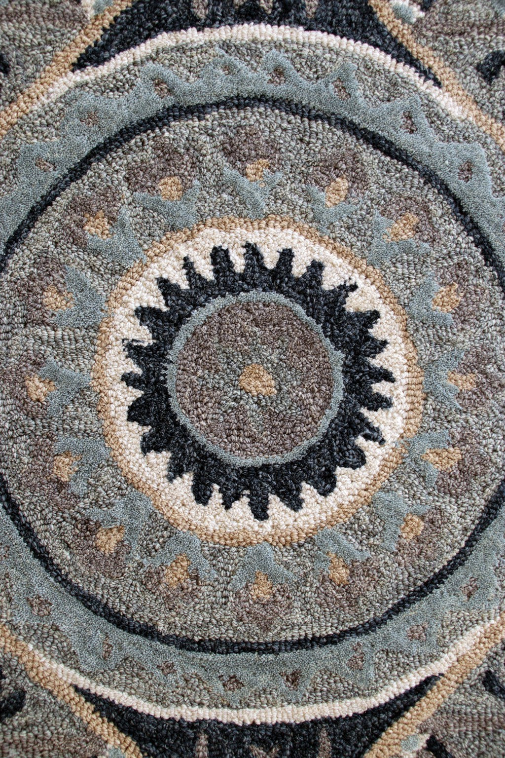 2’ X 4’ Gray Geometric Medallion Hearth Rug