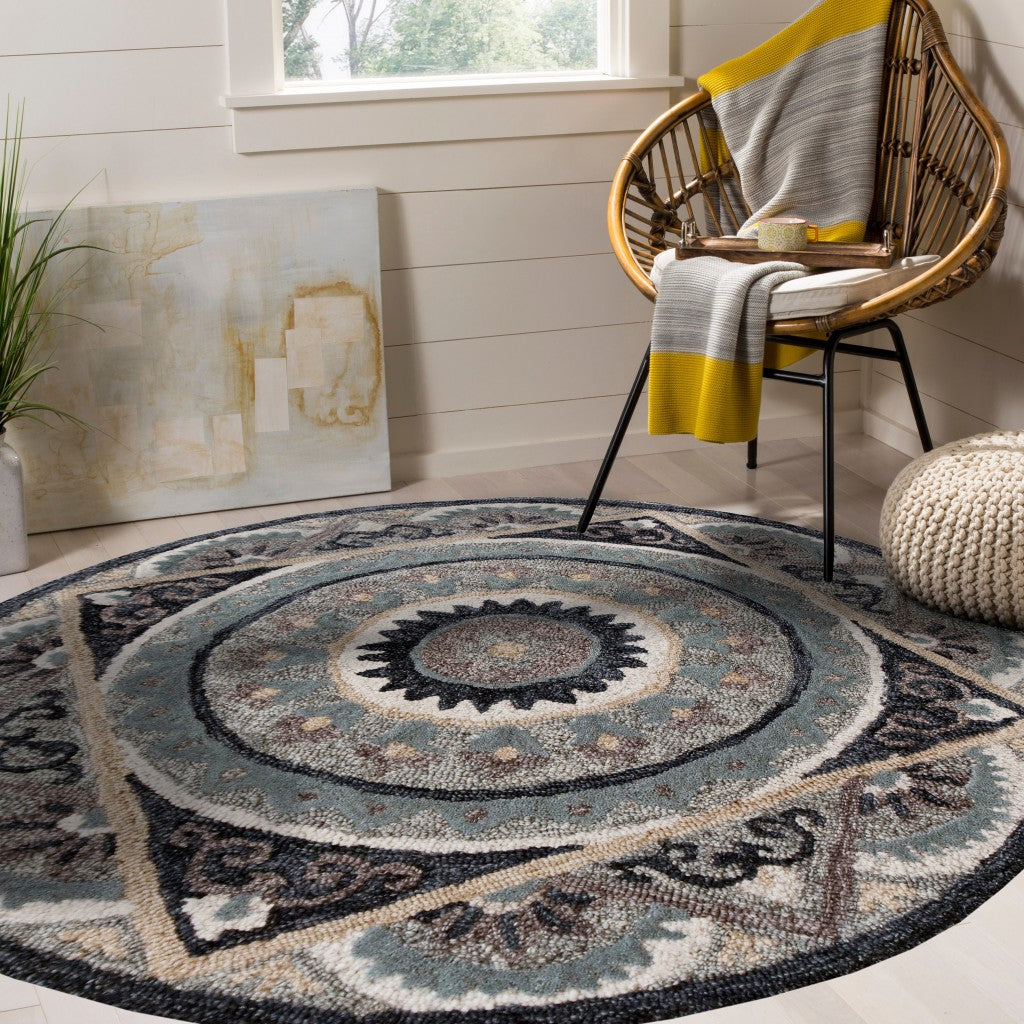 2’ X 4’ Gray Geometric Medallion Hearth Rug