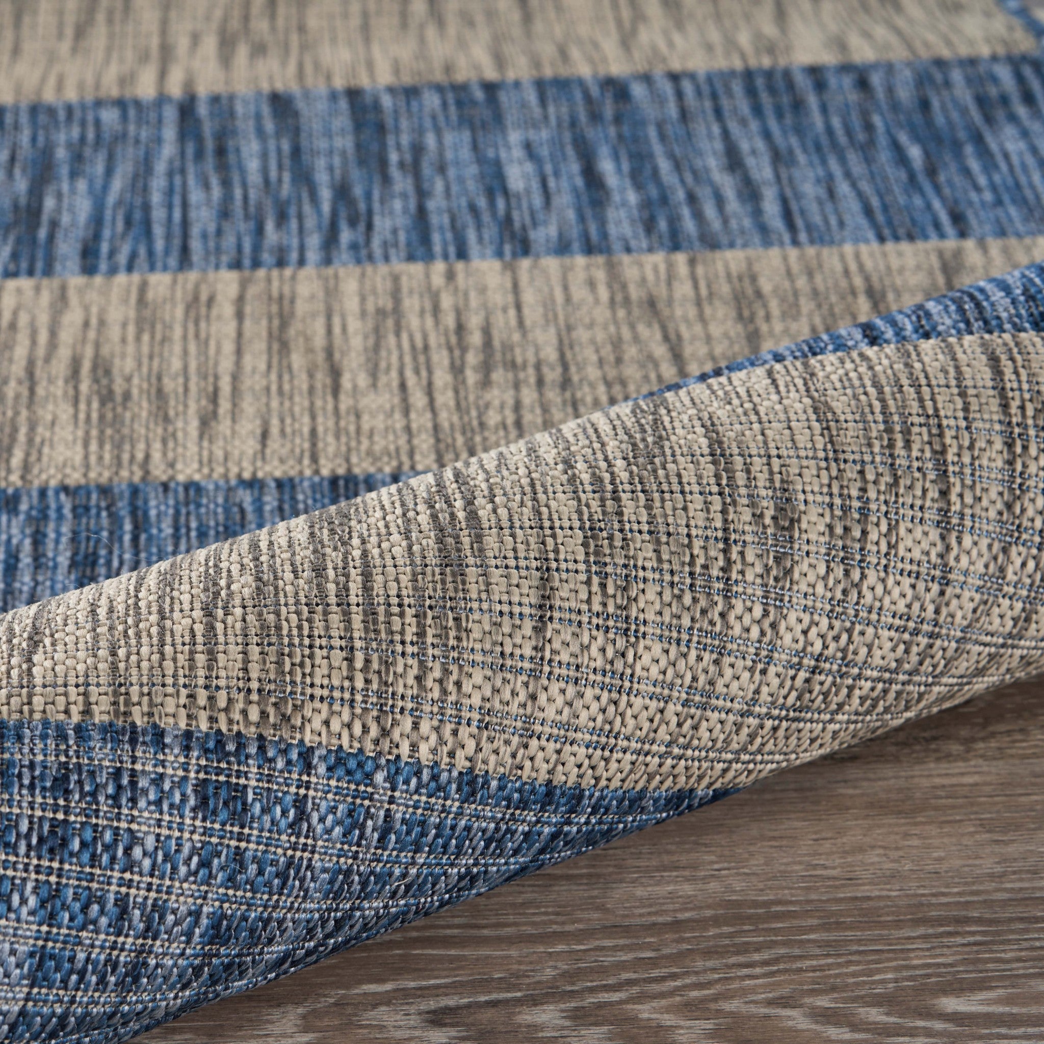 5' X 7' Navy/Gray Striped Indoor Outdoor Area Rug