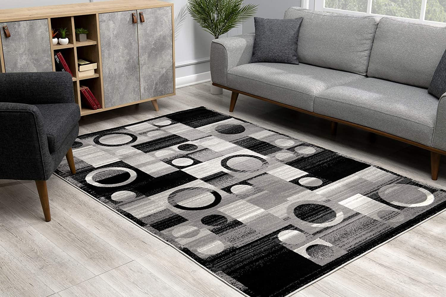 2’ X 10’ Gray Blocks And Rings Runner Rug