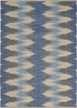 5’ x 7’ Blue and Cream Ikat Pattern Area Rug