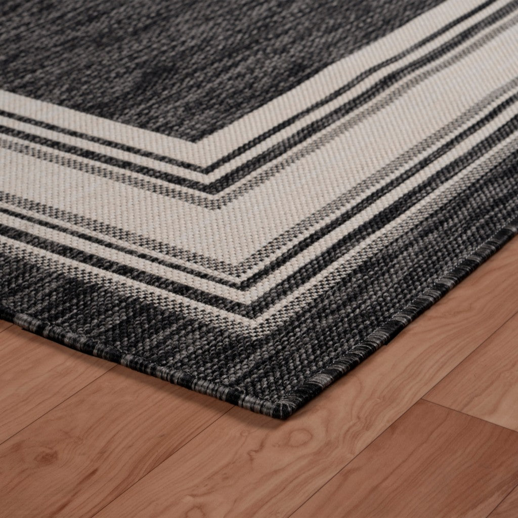 5' X 7' Gray/White/Cream Indoor Outdoor Area Rug