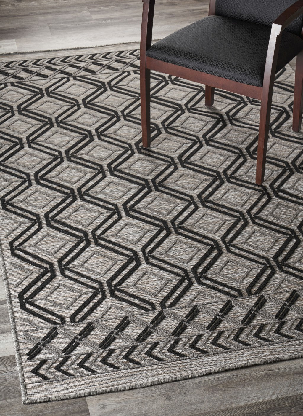 8? X 10? Black/Cream/Tan Indoor Outdoor Area Rug